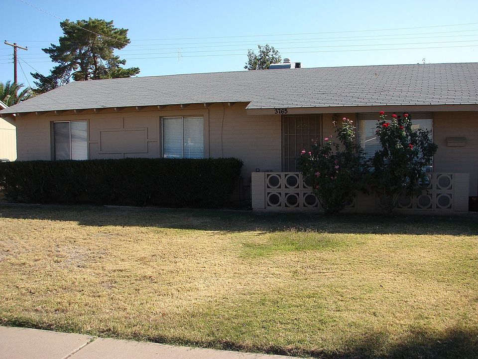 2nd image of 3765 W Gardenia Ave