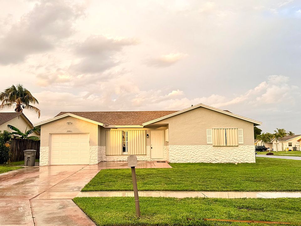 1st image of 22800 SW 54th Way