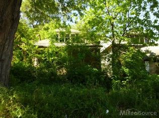 4741 Saint Clair St, Detroit, MI 48214