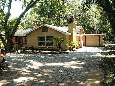 ON 1 ACRE LOT