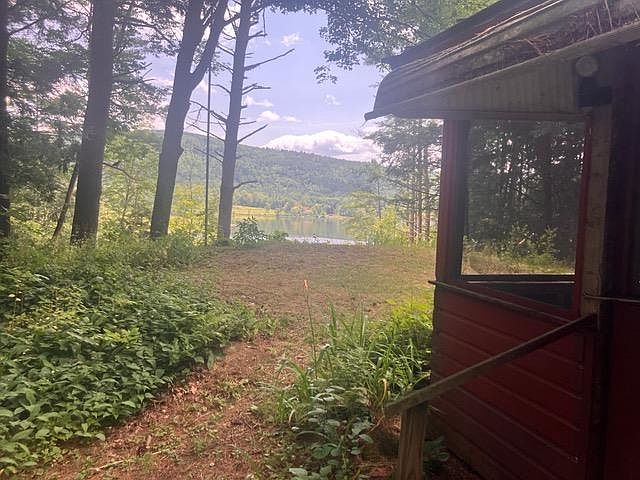 1st image of 31 Post Pond Lane