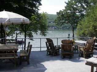 81 Edgemere Ave, Greenwood Lake, NY 10925