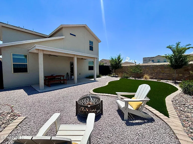 12241 Desert Sea Ct — Photo 21