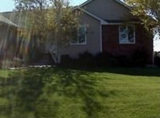 2902 N Cardington Ct, Wichita, KS 67205