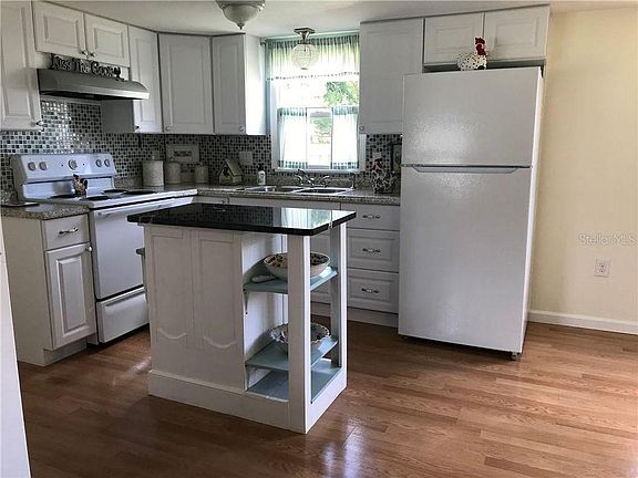 5th image of 2906 Jc Fox Ln