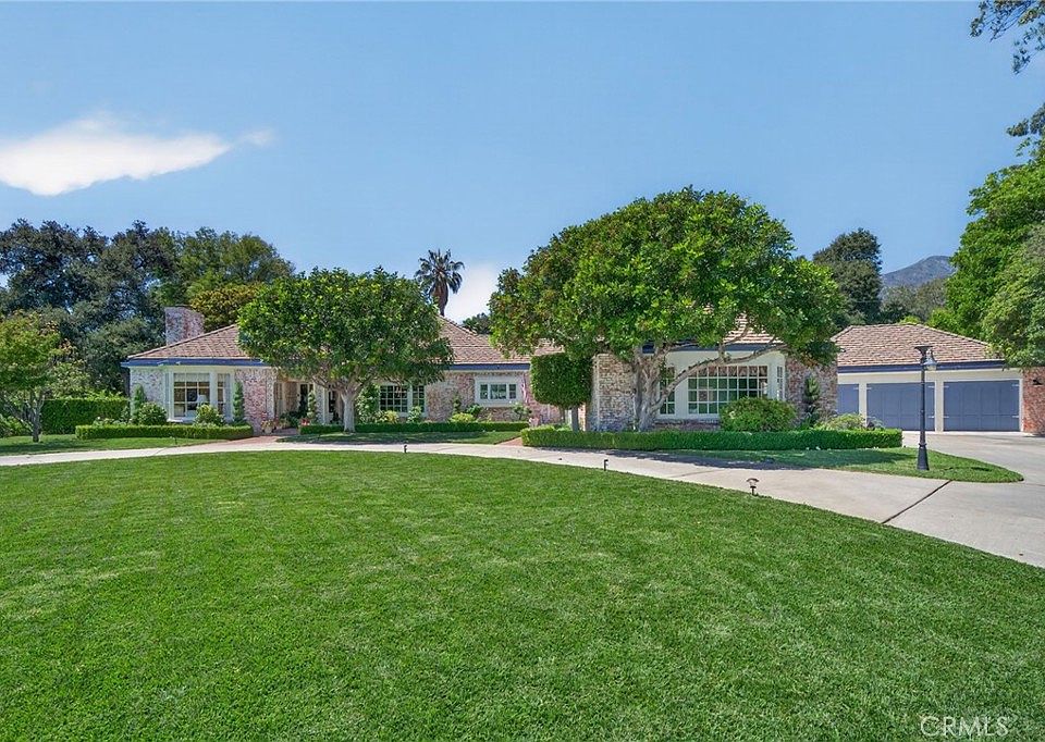 1st image of 1437 Carmelita Pl