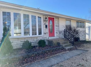 10336 Saint Katherine Ln, Saint Ann, MO