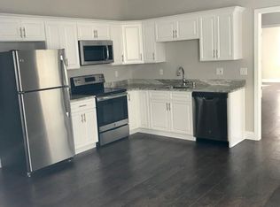 25 Brown Ave #2, Holyoke, MA 01040