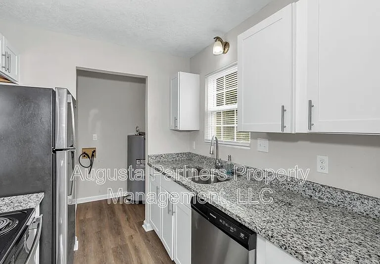 2114 Vandivere Rd #B — Photo 5