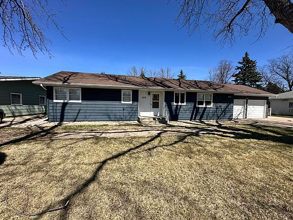 5th image of 1678 McDonald Dr