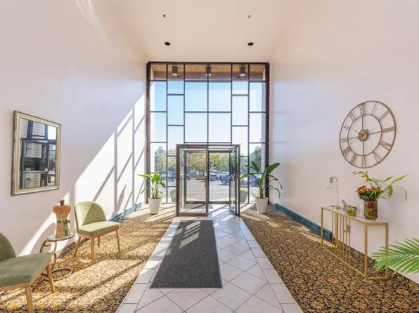 1111 River Road image 2 of 13