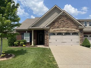 448 Stonegate Dr, Lebanon, TN 37090