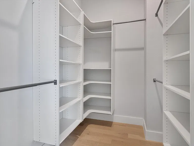 4712 Reyes St #1 — Photo 27