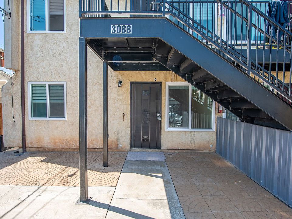 1st image of 3086-3088 Main St #3088-C