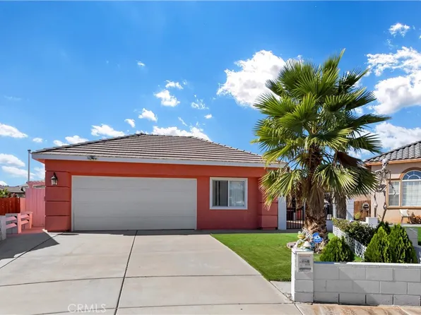 13261 Via Del Lago Rd, Victorville, CA 92392