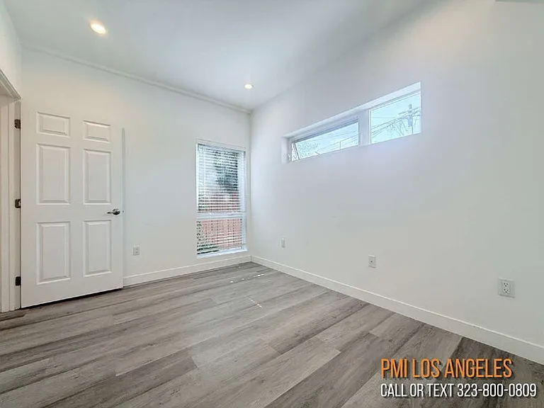 1258 Leighton Ave #B — Photo 17