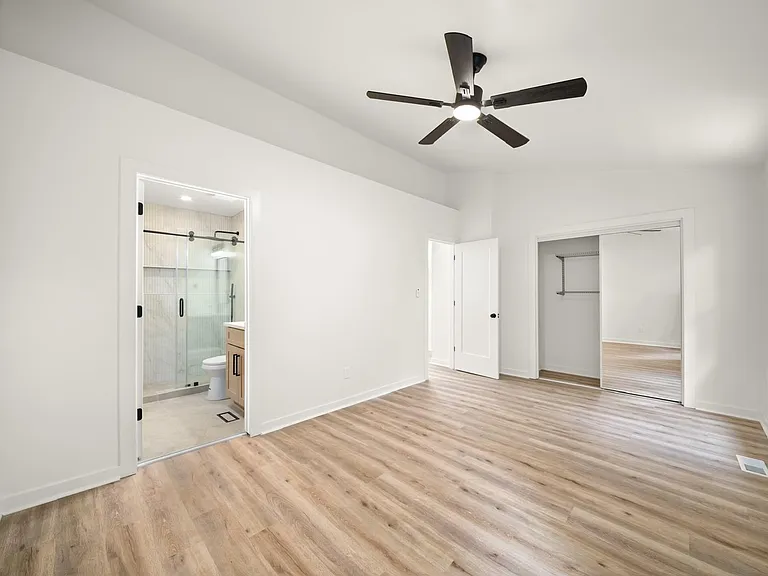 1105 Wedgewood Way — Photo 12