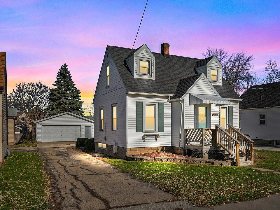 1st image of 115 Edna Ave