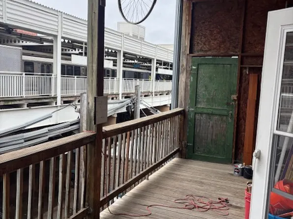 1900 N Milwaukee Ave #3R, Chicago, IL 60647