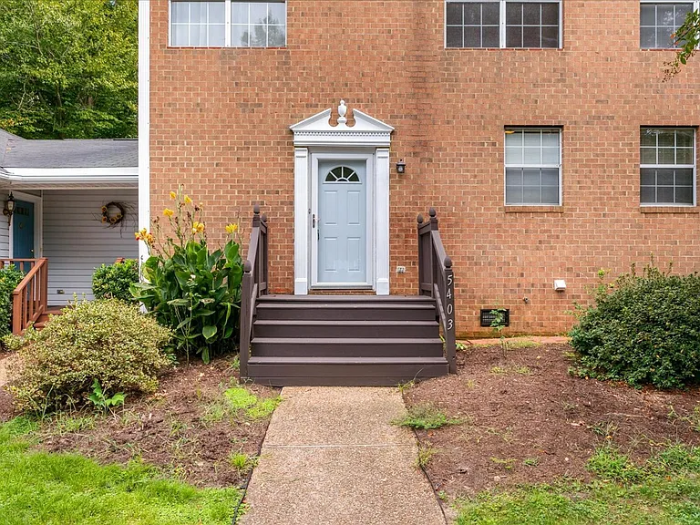 5403 Sasha Ct — Photo 4