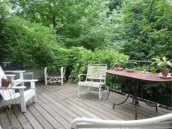 5th image of 418 W 20th St APT 2
