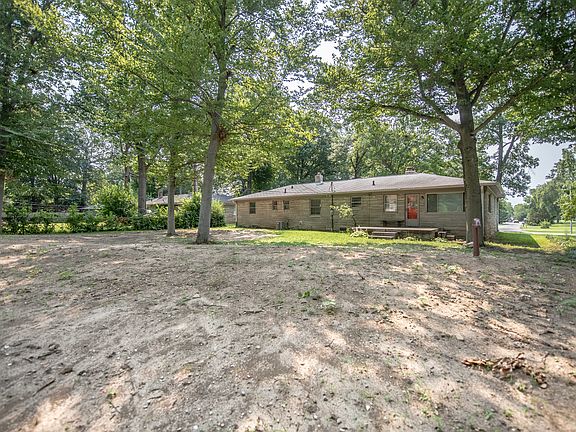 3rd image of 5502 Radnor Rd