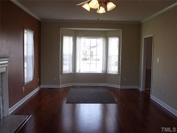 Large Open Family Room with Gleaming Hardwoods !