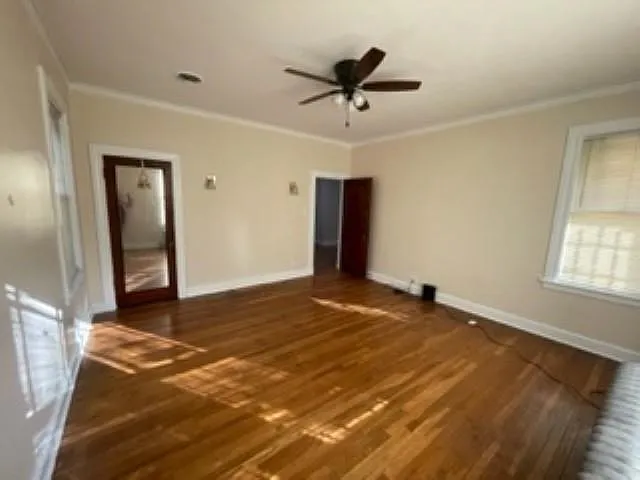 1676 S Parkway E — Photo 13