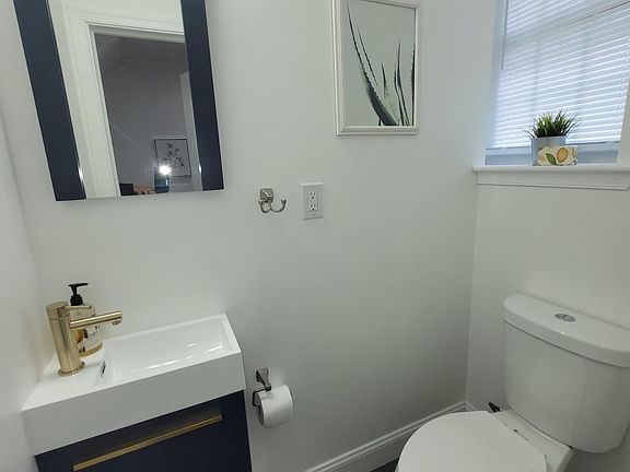 4th image of 100 Snyder Ave #105