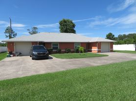 6 Wheel Pl, Palm Coast, FL
