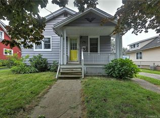 63 Waverly Ave, Milford, CT 06461