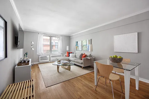 Sold by Stribling | media 9