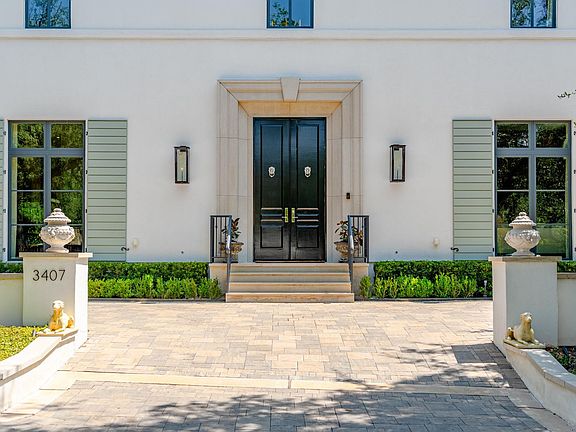 4th image of 3407 Timberwood Cir