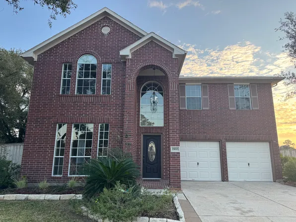 19003 Canyon Star Ct, Tomball, TX 77377