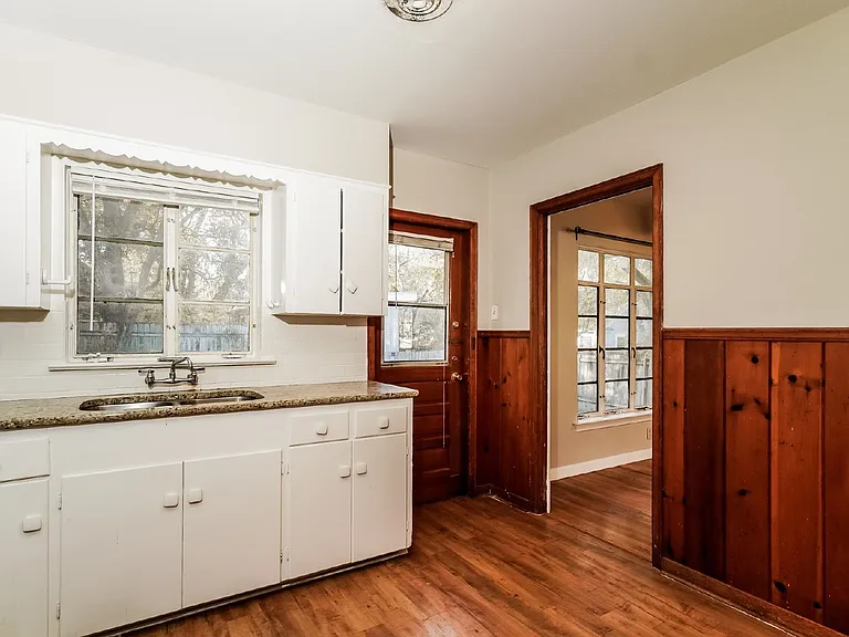 2910 Hampton Rd — Photo 13
