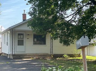 321 Orr Ave, Pekin, IL