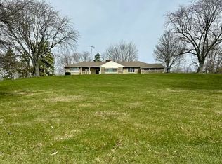 1666 E Springersville Rd, Connersville, IN 47331