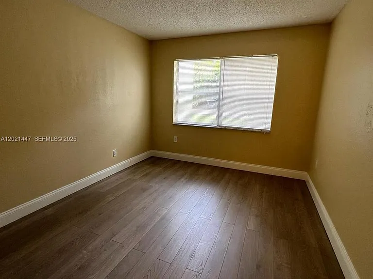 4235 N University Dr #106 — Photo 10