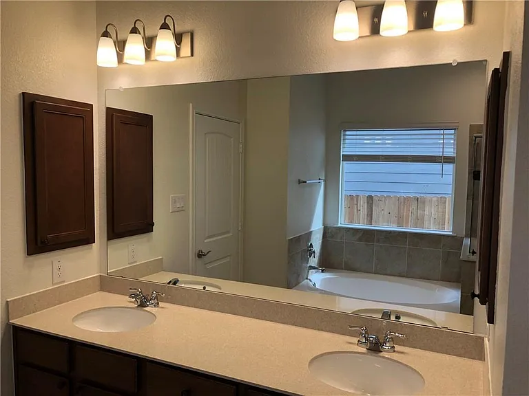 625 Jud Allen Way — Photo 11