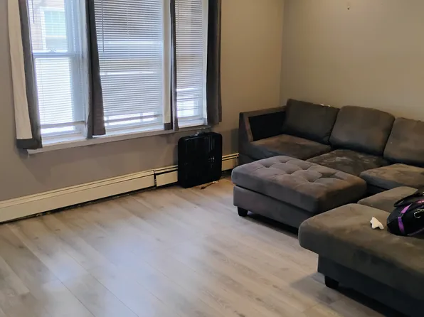 (undisclosed Address), Hempstead, NY 11550