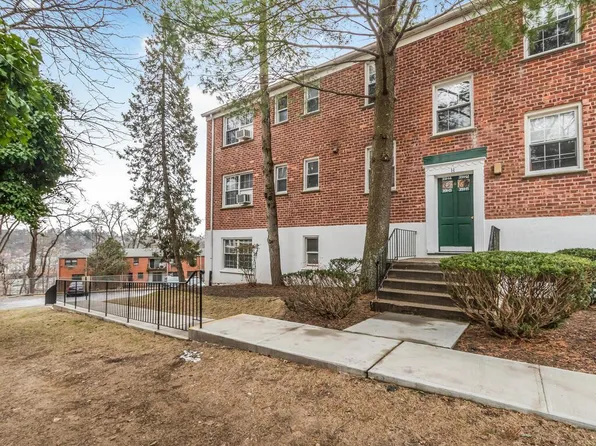 39 Fieldstone Drive #H4, Hartsdale, NY 10530