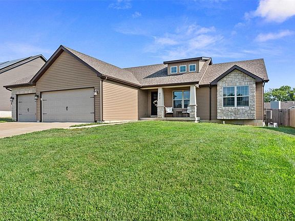 4th image of 671 Glen Eagle Dr