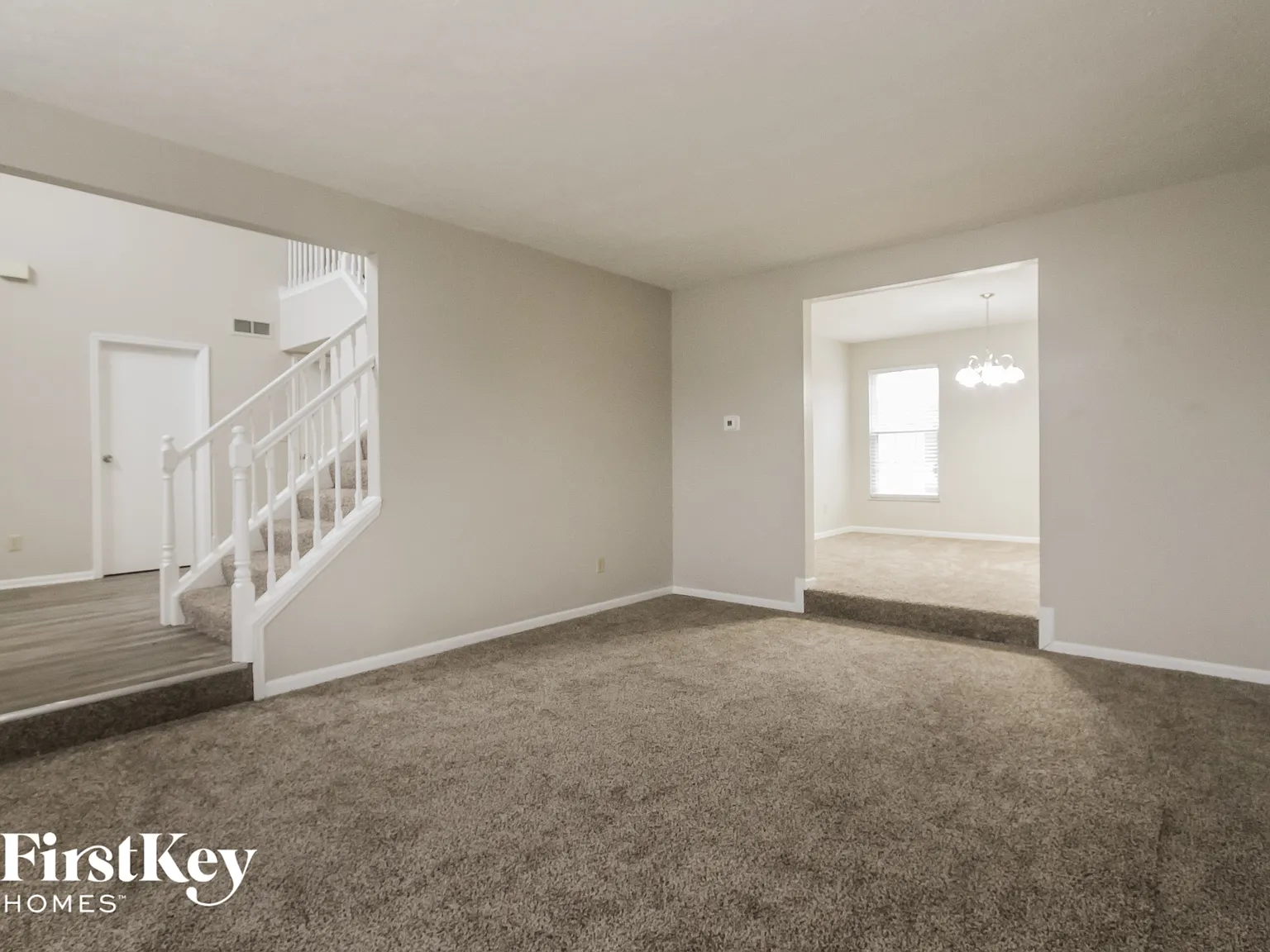 4 bed, 2.5 bath, 2638 sqft, $2,720 — Photo 2