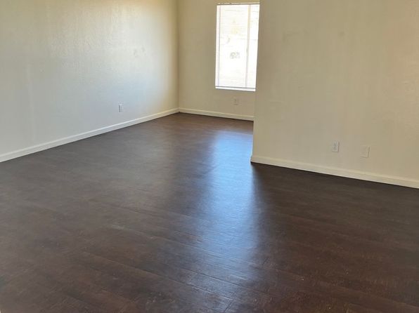 10592 Sunset Avenue 639 145 #Apn-019