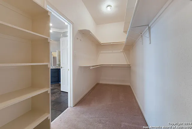 723 Sendera St — Photo 9