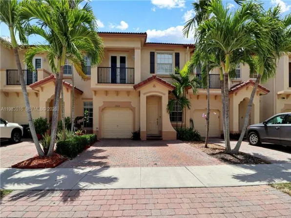 12808 SW 132nd Ter, Miami, FL 33186