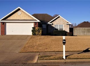 3482 Mulberry Ln, Springdale, AR 72764