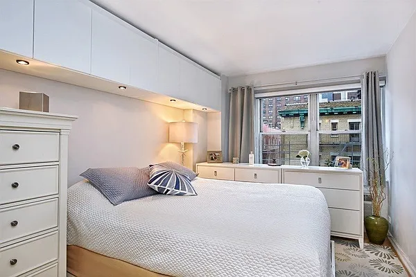 Sold by Compass | media 15