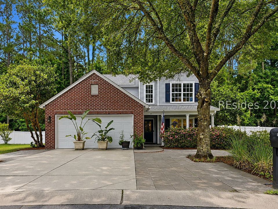 1st image of 6 Hemlock Ct