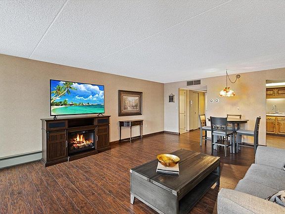 5th image of 1311 S Westcliff Pl APT 408